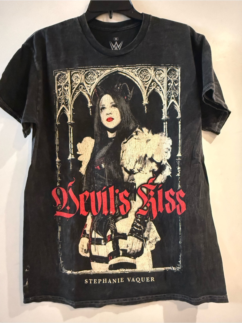 WWE Legends Stephanie Vaquer Devil's Kiss Mineral Wash Tee M